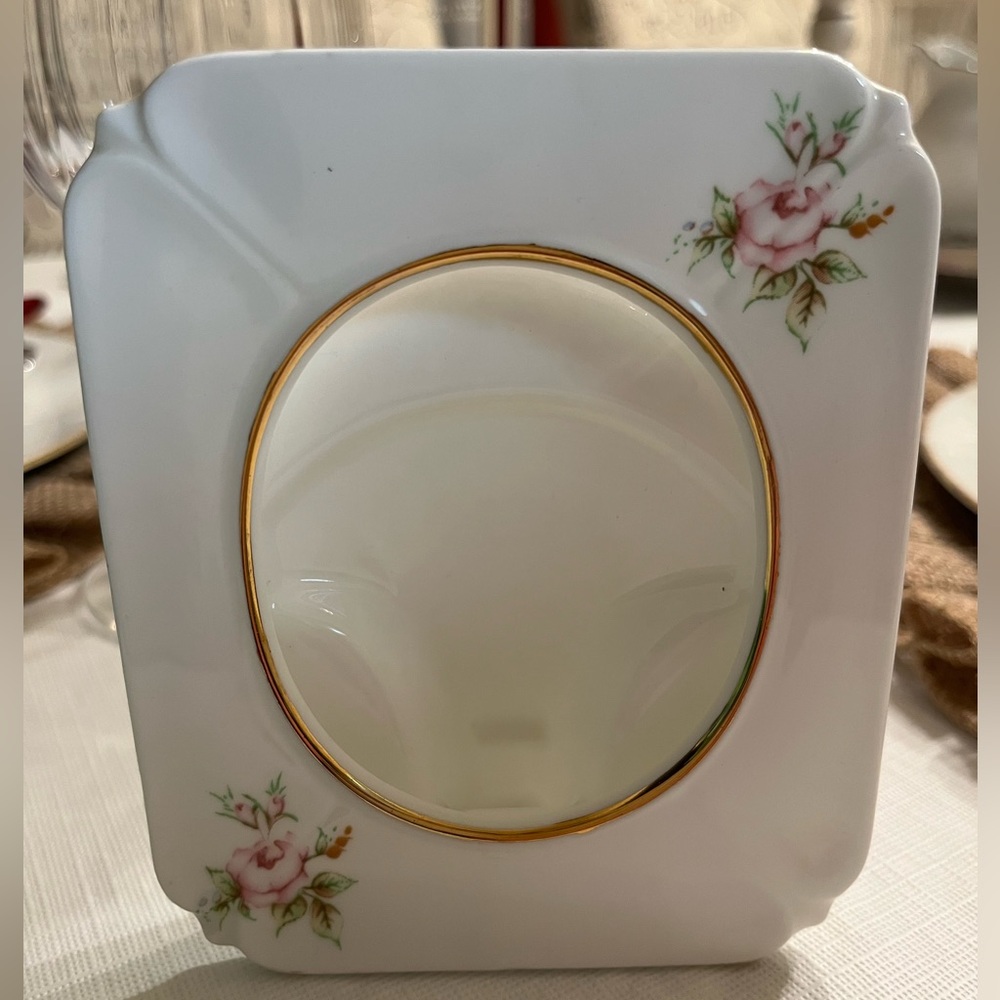 Picture Photo Porcelain Frame, 2.5 x 3, Takahashi Style White Floral Pink Roses